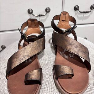Very G Metallic Bronze Sandals